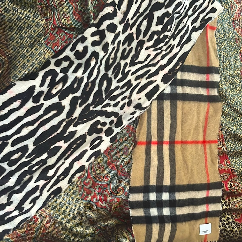 BURBERRY LEOPARD PRINT AND CHECK CASHMERE SCARF IN BLACK